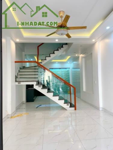 Bán nhà Trần Nguyên Hãn, Nghĩa Xá, Lê Chân.  4,25 tỷ , 4 tầng, 60 m.
