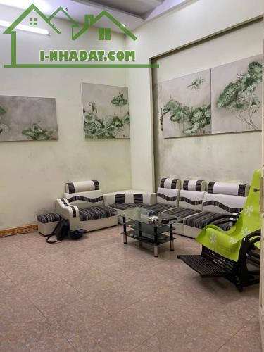 BÁN NHÀ VĨNH PHÚC - BA ĐÌNH | 63M² - 3 TẦNG - CHỈ HƠN 6 TỶ - Ô TÔ GẦN NGÕ - 4