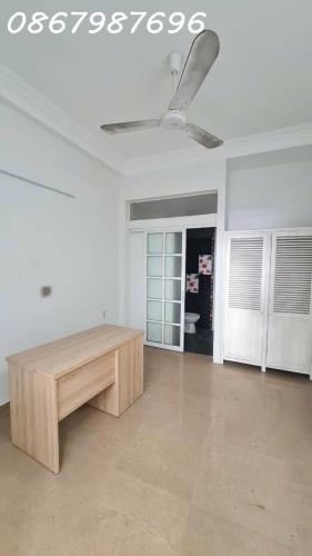 Bán Nhà 5 Tầng Mặt Tiền Nguyễn Hữu Huân, Nha Trang – Giá 7.2 Tỷ - 1