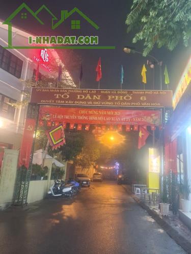Mỗ lao 51m 4t mặt tiền 4m 5 ngủ, ô tô cách 20m,hàng xóm biệt thự