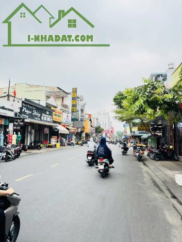 NHÀ BÁN TÂN PHÚ - MTKD TÂN HƯƠNG - 2 TẦNG - DT 4x14 - ĐƯỜNG 20M - NHÀ XẤU - GIÁ 10 🧄  Mô - 5