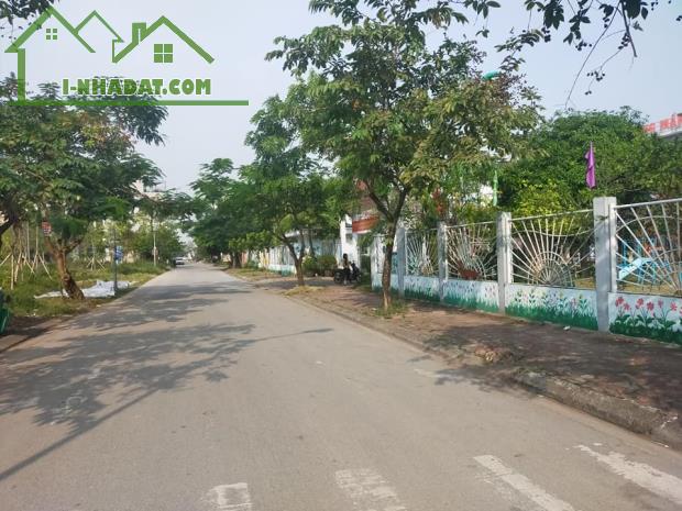 BÁN ĐẤT PHÂN LÔ KIẾN HƯNG HÀ ĐÔNG NGAY CỔNG TRƯỜNG MẦM NON, 40M, MT4M, GIÁ 9,2 TỶ