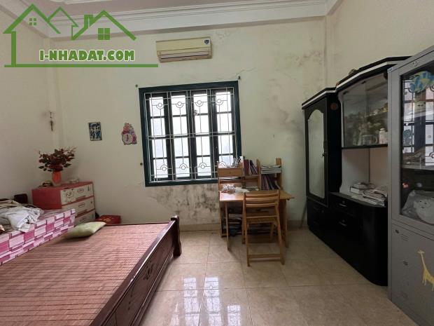 Bán nhà phân lô phố Hoàng Ngọc Phách - Đống Đa, 61m2, mt 4,8m giá HẠ CHÀO chỉ 19.98 tỷ - 2