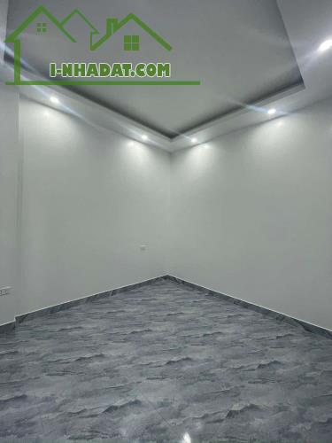 SIÊU HIẾM BÁT KHỐI 38M2x 4T- OTO TRÁNH VÀI MÉT- NỞ HẬU- GIÁ 4TỶ7. - 1