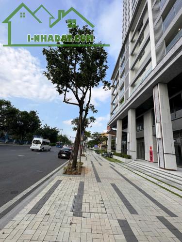 Duy nhất 3 căn – Shophouse The Horizon Phú Mỹ Hưng, Hồ Bán Nguyệt, DT 172-291m², LH: - 3