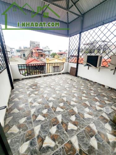 NHƯỢNG NHÀ PHỐ KIM NGƯU YÊN LẠC - PHÂN LÔ - GARA 7 CHỖ - THANG MÁY - 63M2 X 5T - SĐ CC - 5