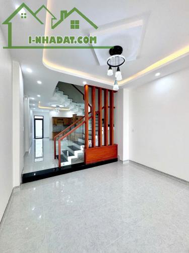 Bán nhá 1 trệt 3 lầu KDC D2D, gần mầm Non Á Châu, Thống Nhất, 84m2, giá 7 tỷ 950. - 3
