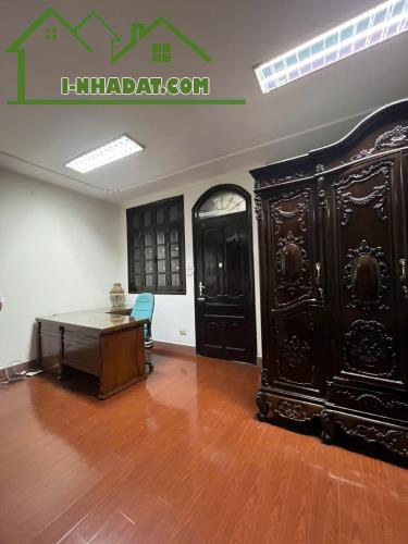 Cho thuê căn hộ cao cấp Lê Thanh Nghị, 100m, 2ngủ, đủ đồ, thang máy, khu vực Bách Kinh Xây - 2