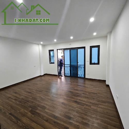 +GIÁ  TỐT-NHÀ ĐẸP THƯỢNG THANH -6 tầng 4 ngủ-mới tinh- nhỉnh  7  tỷ -4 thoáng -NỘI THẤT C - 1