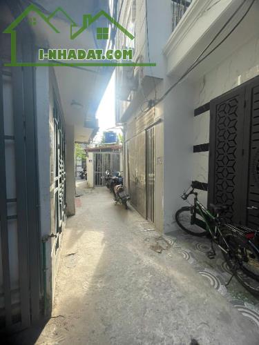 Mảnh đất vuông vắn phân lô trước sau như một, không một lỗi lầm  + Ngõ vào 3 gác khu vực p - 1