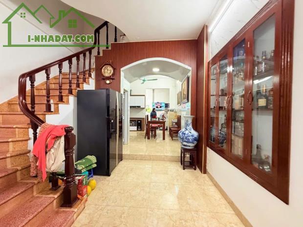 Vip!!!! Nhà mặt ngõ ô tô tránh, thông Tan Mai - Trương Định kinh doanh đỉnh. 73M2* MT 4.3M - 2