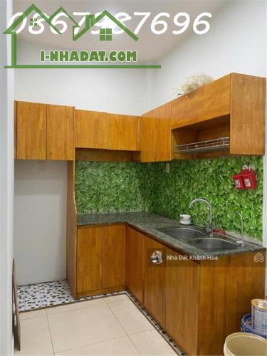 Bán Nhà Phường Phước Long, Nha Trang - Nhà Có Thu Nhập 6 Triệu/Tháng - Giá 3,6 Tỷ