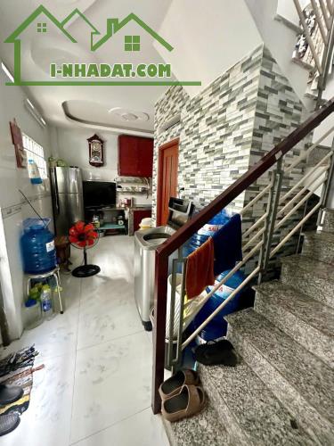 Nhà hẻm 6m xe hơi trước nhà Dạ Nam P2Q8 - 1