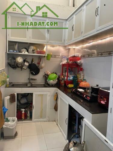 Bán gấp nhà kiên cố ở ngay Phú Định , xe hơi đỗ cửa, 60m2, SHR, chỉ 4.8 tỷ. - 2