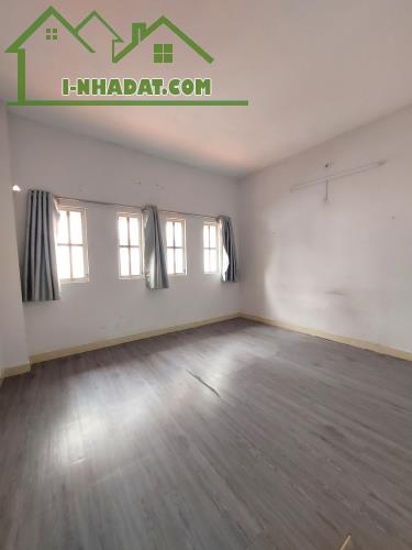 Sắp định cư, bán gấp nhà mặt tiền Trần Thủ Độ, gần chợ Nguyễn Sơn, vị trí đẹp, 4.x tỷ. TL - 2