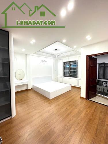 BÁN NHÀ MINH KHAI, Ô TÔ ĐỖ CỬA, NGÕ THOÁNG, GẦN PHỐ GẦN 40M2 GIÁ CHỈ 8,4 TỶ - 3