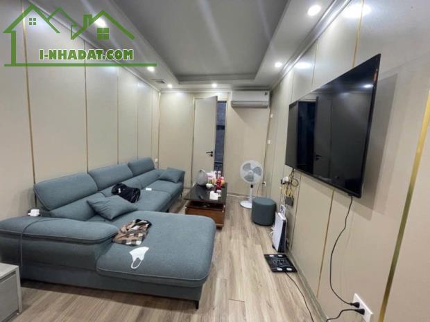 SIÊU HIẾM. Bán nhà Khương Đình, Thanh Xuân. 47m2 x 4 Tầng. 6 ngủ. NGÕ THÔNG. Hơn 8 Tỷ. - 1