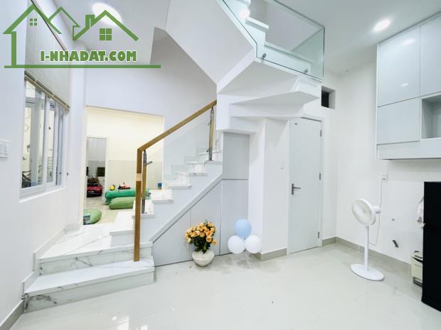 BÁN NHÀ ĐỐI DIỆN VẠN PHÚC CITY - HẺM Ô TÔ 72M2  3 PHÒNG NGỦ CHỈ 4 TỶ 9 , Hiệp Bình Phước - 2