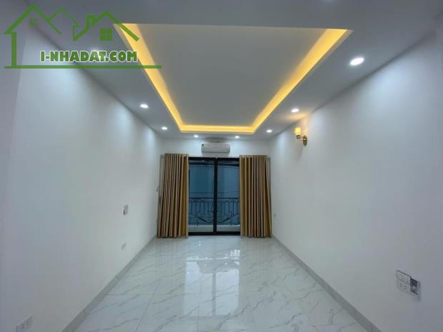 BÁN NHÀ PHỐ KHƯƠNG ĐÌNH THANH XUÂN,Ô TÔ,FULL NỘI THẤT,40M*5T, GIÁ 9TỶ - 5