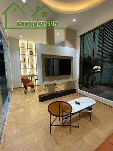 Bán nhà Chiến Thắng, Văn Quán, vị trí kinh doanh, DT 34m2 5T, nhà đẹp lung linh, 8.95 tỷ - 2