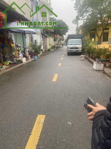 Hơn 2.5 tỷ có ngay lô đất Đặng Xá rộng 51,6m2. LH: 0379.483.926