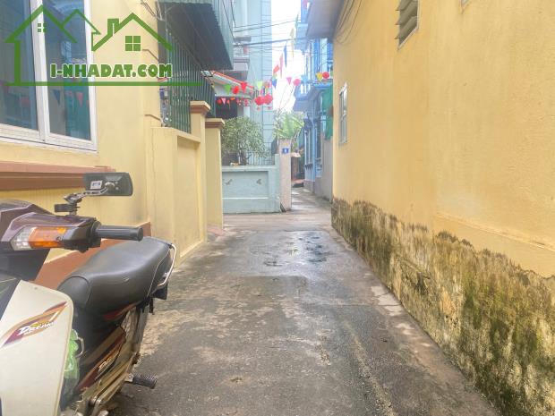Hơn 2.5 tỷ có ngay lô đất Đặng Xá rộng 51,6m2. LH: 0379.483.926 - 1