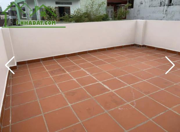 Nhà 3 tầng đường Hoàng Diệu . DT:78m2 . Ngang 5m nở hậu . Giá : 4tỷ650 thương lượng - 3