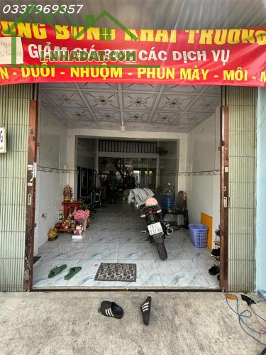 CHÍNH CHỦ CẦN SANG TIỆM TÓC- Địa chỉ: A173 Đông Hưng Thuận 27 quận 12, TPHCM