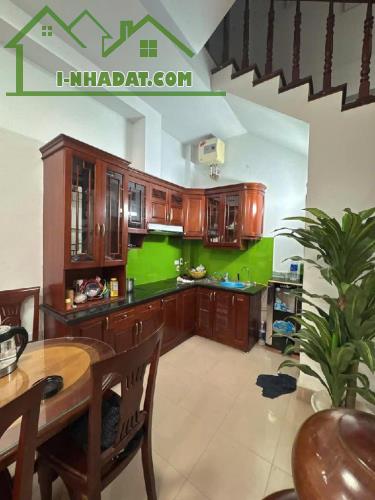 Trung tâm phố Đội Cấn - Diện tích 40M2, 5 Tầng, MT 5M - Giá chỉ 7.85 Tỷ - 1