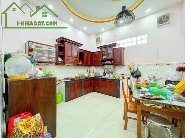 NHÀ ĐẸP QUẬN 7. Đ HUỲNH TẤN PHÁT KẾ PHÚ MỸ HƯNG.DT: 125 M2 4 TẦNG  NG 5 M. GIÁ CHỈ 7.5 TỶ. - 1