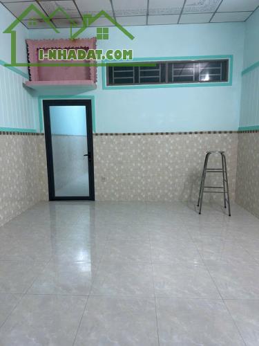 Bán nhà Mặt Tiền Quốc Lộ N2 giá 3ty8 ( thương lượng nhẹ), dt 4.5x40, shr sang tên ngay - 4