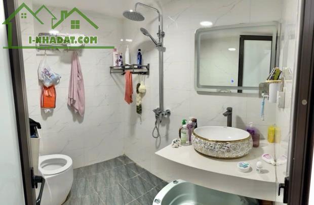 Lô Góc 3 Thoáng – Nhà Kiên Cố – Ô Tô Đỗ Cửa,phố Minh Khai - HBT dt: 41m,mt: 4m, 5 tầng - 3