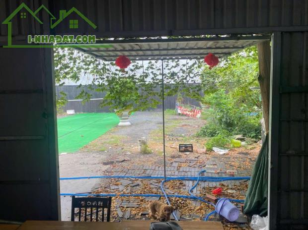 Em cần sang nhượng lại mặt bằng + nhà xưởng quán nhậu bình dân. - 2
