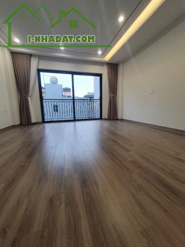 Cần Bán Nhà Phố Trạm Long Biên 40m2 6T, Gara Ô Tô, Thang Máy, Vài Bước Ra MP Nhỉnh 9 Tỷ - 3