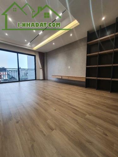 Cần Bán Nhà Phố Trạm Long Biên 40m2 6T, Gara Ô Tô, Thang Máy, Vài Bước Ra MP Nhỉnh 9 Tỷ - 4