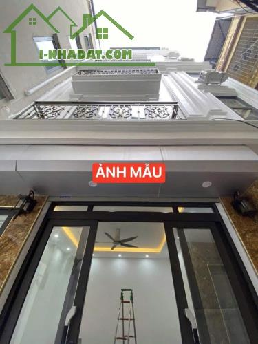 BÁN NHÀ TRẦN CUNG - BẮC TỪ LIÊM | 40M² - 6 TẦNG - THANG MÁY - Ô TÔ ĐỖ CỔNG - 2