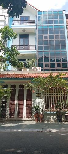 Bán nhà phố Sài Đồng, Long Biên, vỉa hè rộng, kinh doanh đỉnh 109m2 nhỉnh 19 tỷ