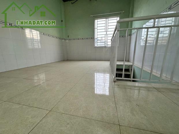 Siêu rẻ! Bán nhà lầu 70m2 P.Tam Hiệp gần công ty Bitis chỉ 1tỷ650 - 2