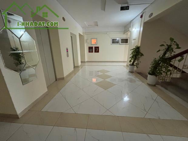 Bán Căn Hộ Chung Cư, KDT Định Công, Trần Điền, Căn Góc, 3Ngủ