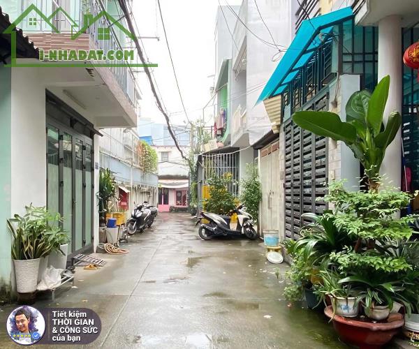 BÁN NHÀ 1041 TRẦN XUÂN SOẠN. HẺM 4M. XE HƠI CON ĐẬU CỬA. 2 TẦNG. 52M2. 4MX13M. NHÀ MỚI - 4