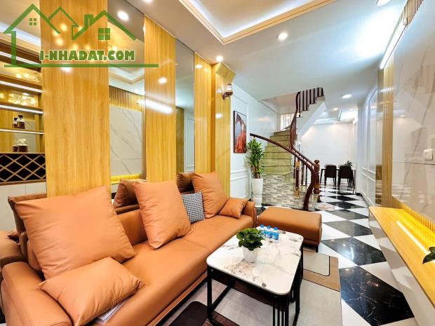 BÁN NHÀ TRƯƠNG ĐỊNH HOÀNG MAI 37M2 5T MT 3.3M GIÁ 6.5 TỶ NGÕ RỘNG, NHÀ MỚI. - 5
