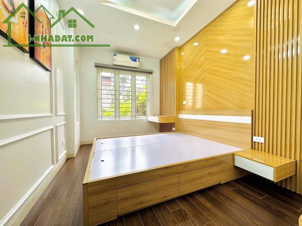 BÁN NHÀ TRƯƠNG ĐỊNH HOÀNG MAI 37M2 5T MT 3.3M GIÁ 6.5 TỶ NGÕ RỘNG, NHÀ MỚI. - 2