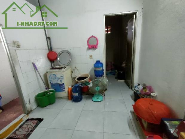 NHÀ BÁN P8 GV - GIÁP NGÃ 4 QUANG TRUNG & PHAN HUY ÍCH - GẦN MẶT TIỀN - DT 64M² - CHỈ HƠN 4 - 2