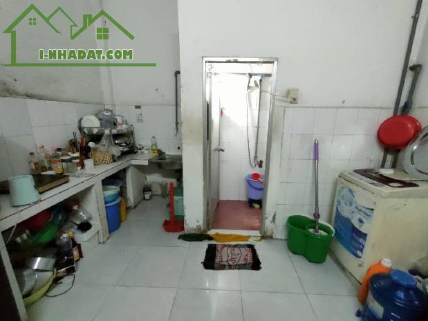 NHÀ BÁN P8 GV - GIÁP NGÃ 4 QUANG TRUNG & PHAN HUY ÍCH - GẦN MẶT TIỀN - DT 64M² - CHỈ HƠN 4