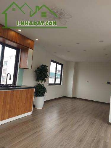 THÚY LĨNH - NHÀ ĐẸP - NGÕ NÔNG- THÔNG THOÁNG - Ô TÔ ĐỖ CỬA - 4