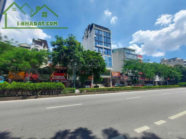 VIP! Mặt Phố Nguyễn Văn Cừ,Vị Trí Đẹp Cho Thuê 500 Triệu/năm, 115M2, 5 Tâng, Gía 30  tỷ.
