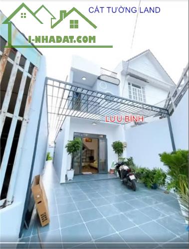Mặt Tiền SONG HÀNH, Hóc Môn. 5x38m, Nhà trệt Lầu, 3PN, Sân Vườn, Chỉ 5.7 tỷ