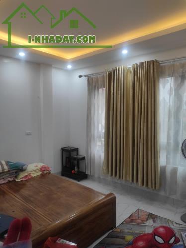 Bán nhà Phúc Lợi siêu phẩm 5 tầng, đủ nội thất, thang máy xin sò, ngõ ô tô - 4