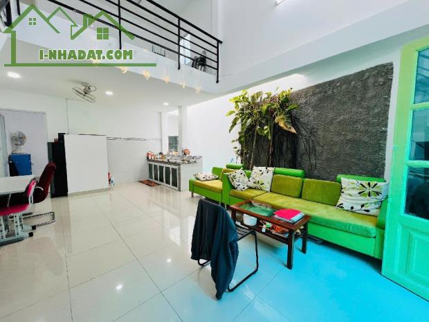 NGỘP!! 3.x Tỷ - Nhà 72m² Nở Hậu - SHR, Hẻm Xe Hơi - Trung Tâm Q12, Qua Gò Vấp Chỉ 10p - 5