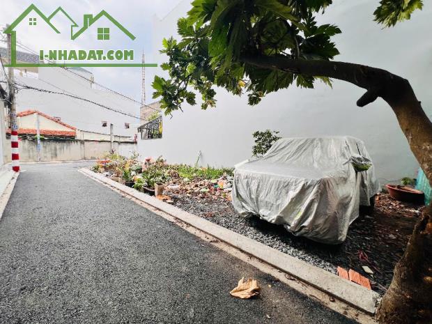 NGỘP!! 3.x Tỷ - Nhà 72m² Nở Hậu - SHR, Hẻm Xe Hơi - Trung Tâm Q12, Qua Gò Vấp Chỉ 10p - 3